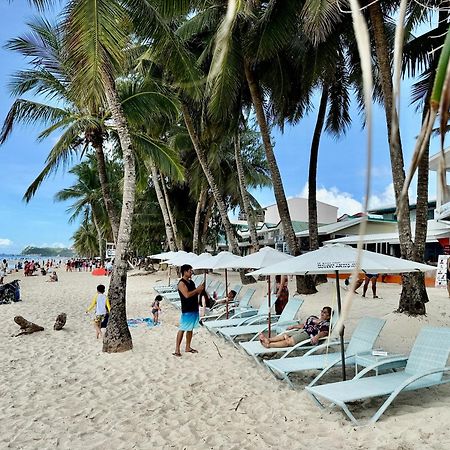Calypso Beach And Dive Resort Manoc-Manoc Exterior foto